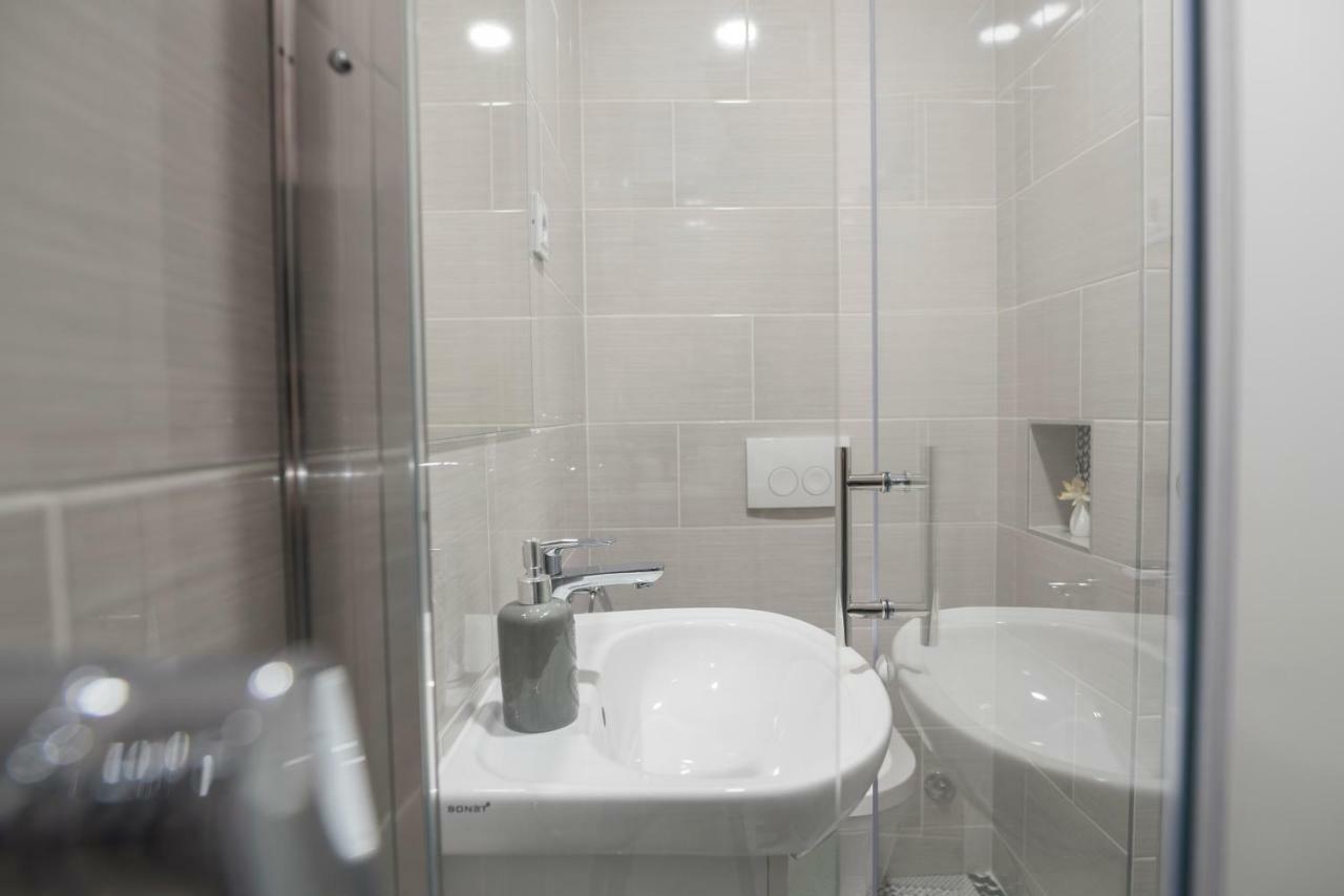 "D&M" Studio Apartments Zagreb Luaran gambar